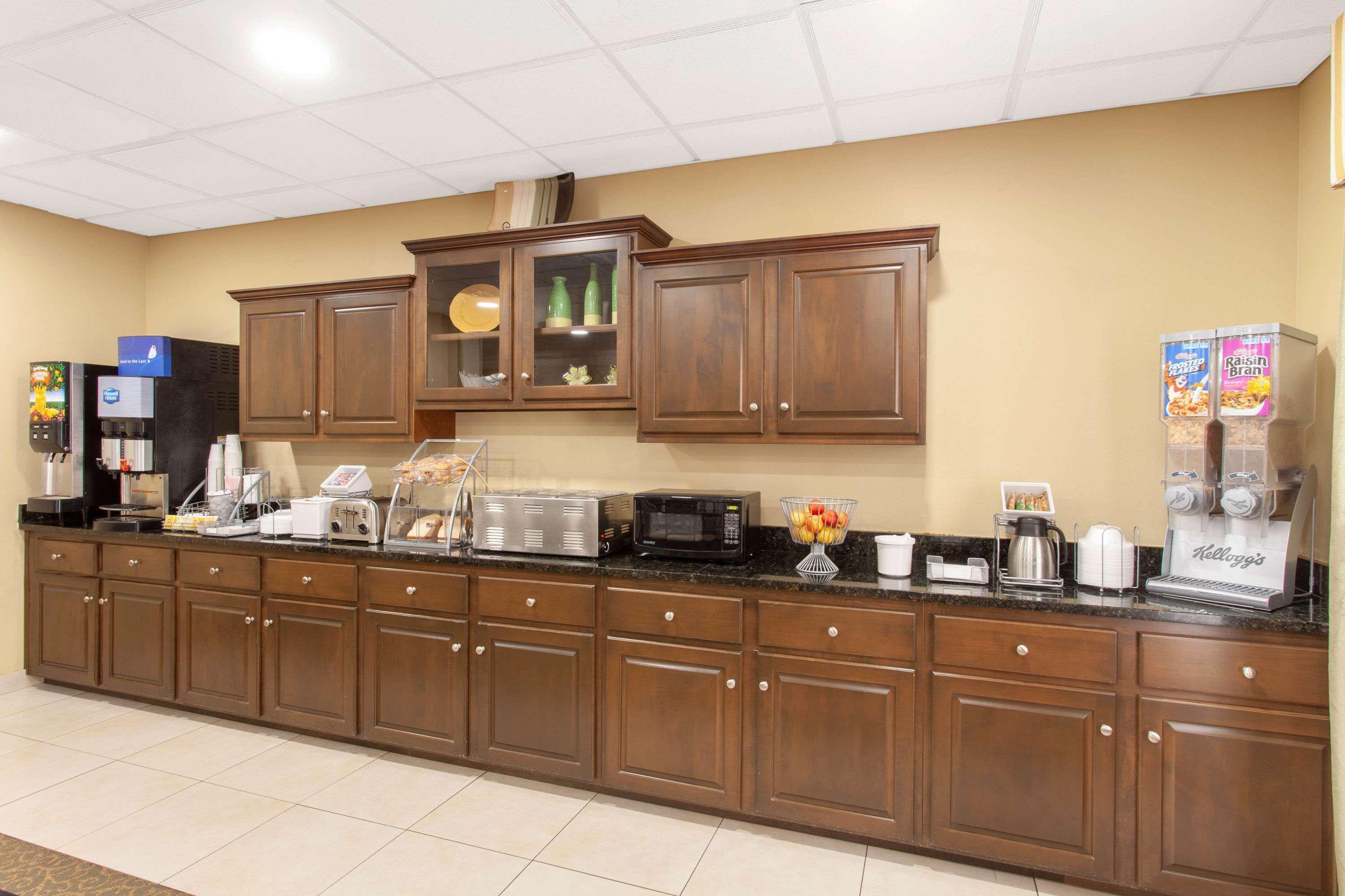 Georgetown Spark By Hilton Savannah South I-95 מראה חיצוני תמונה