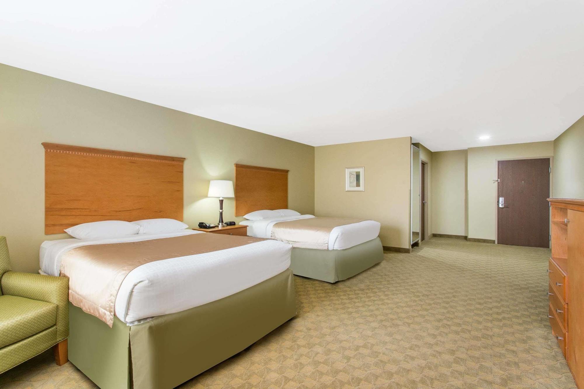 Georgetown Spark By Hilton Savannah South I-95 מראה חיצוני תמונה