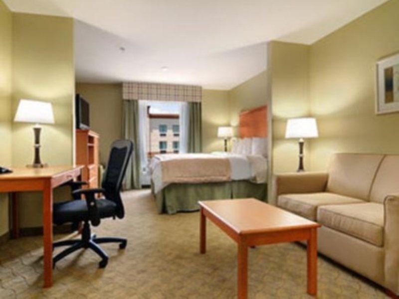 Georgetown Spark By Hilton Savannah South I-95 מראה חיצוני תמונה